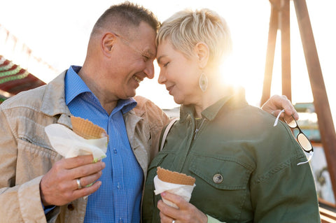 pareja de mediana edad